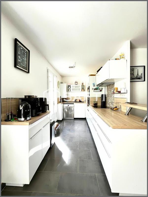 Maison - 123 m² - 6 pièces