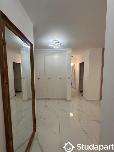 Chambre - 14 m² - 1 pièce