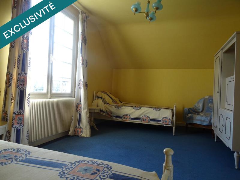 Maison - 140 m² - 8 pièces