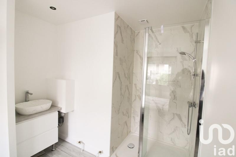 Maison - 98 m² - 4 pièces