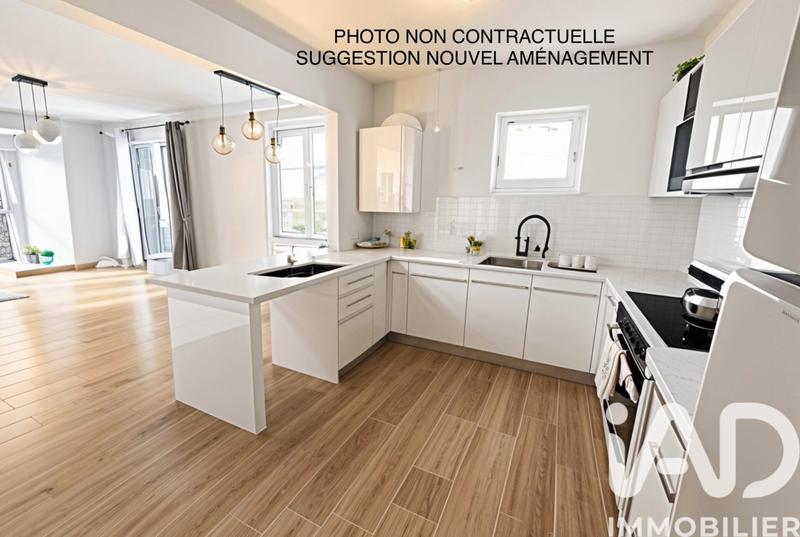 Maison - 96 m² - 5 pièces