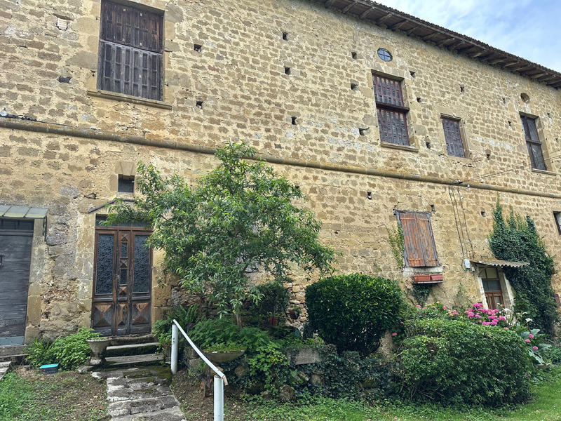 Maison - 200 m² - 7 pièces