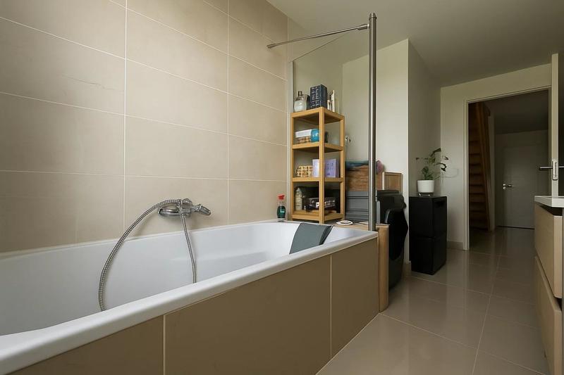 Maison - 83 m² - 4 pièces