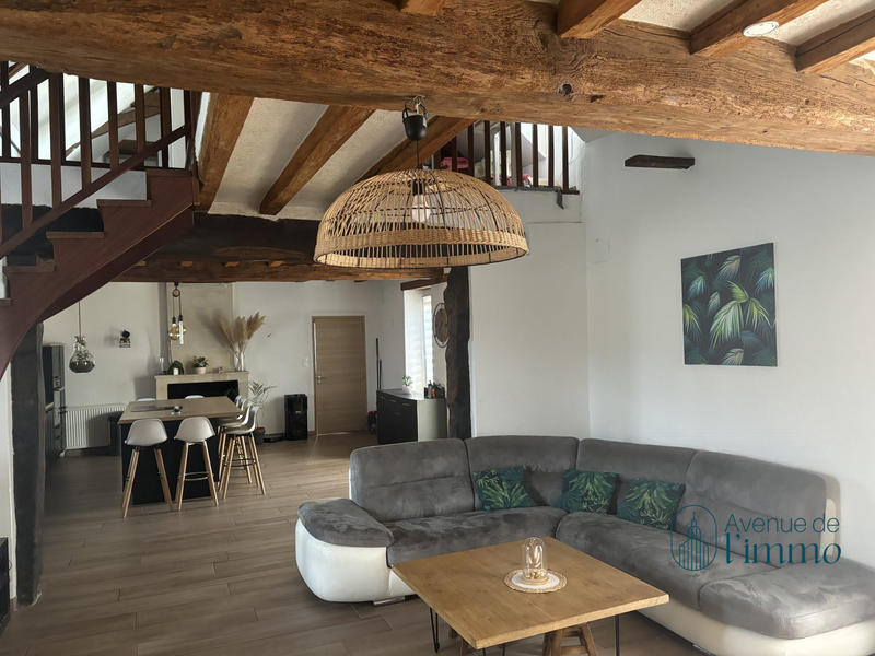 Maison - 160 m² - 6 pièces