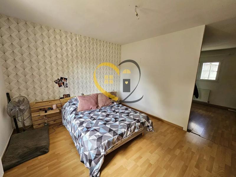 Maison - 185 m² - 6 pièces