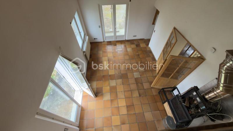 Maison - 136 m² - 6 pièces