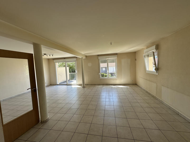 Appartement - 140 m² - 6 pièces