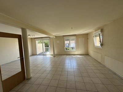 Appartement - 140 m² - 6 pièces