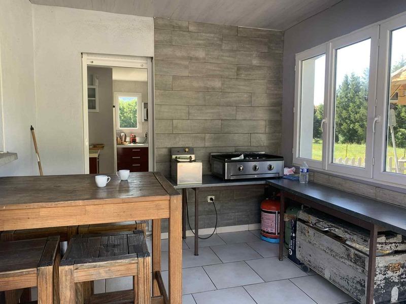 Propriété - 203 m² - 7 pièces