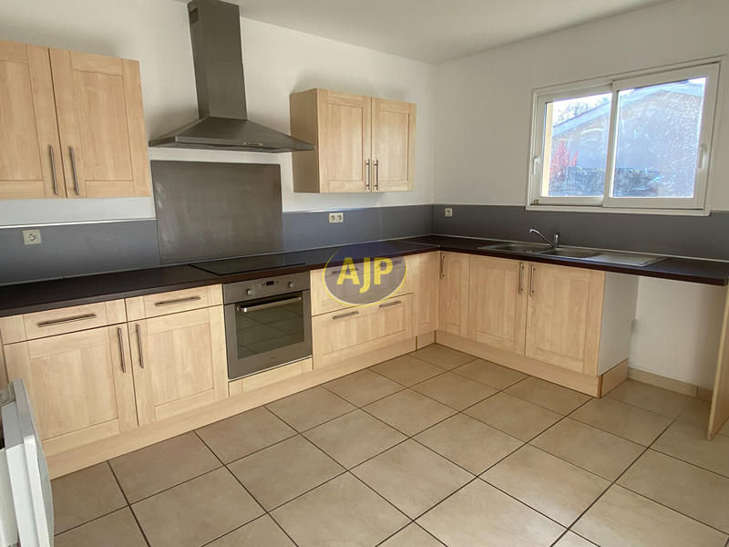 Maison - 113 m² - 4 pièces