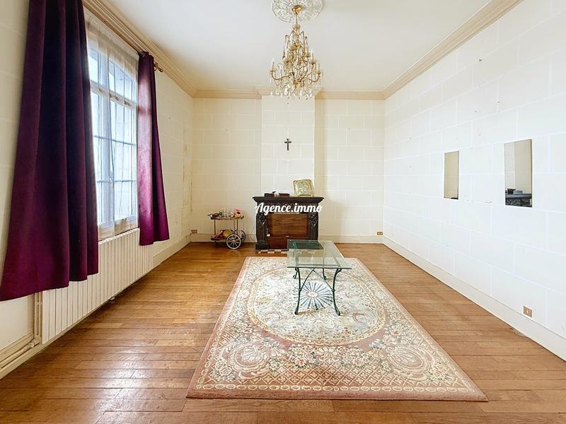 Maison - 258 m² - 10 pièces