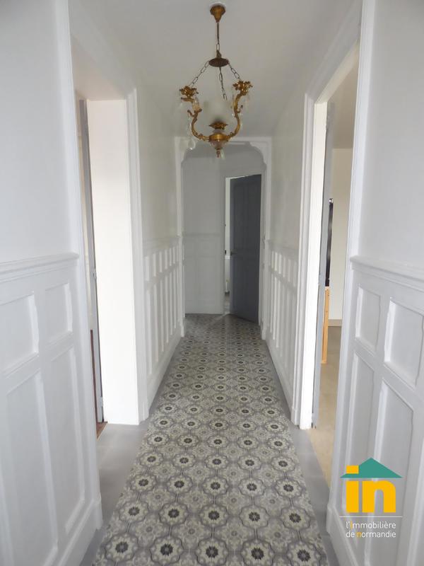 Maison de campagne - 200 m² - 8 pièces