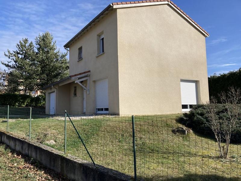 Maison traditionnelle - 94 m² - 4 pièces