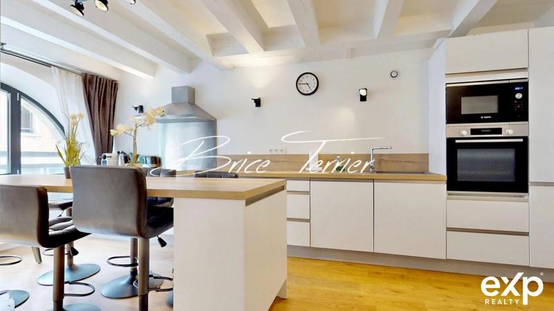 Appartement - 64 m² - 2 pièces