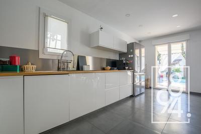 Maison - 120 m² - 4 pièces