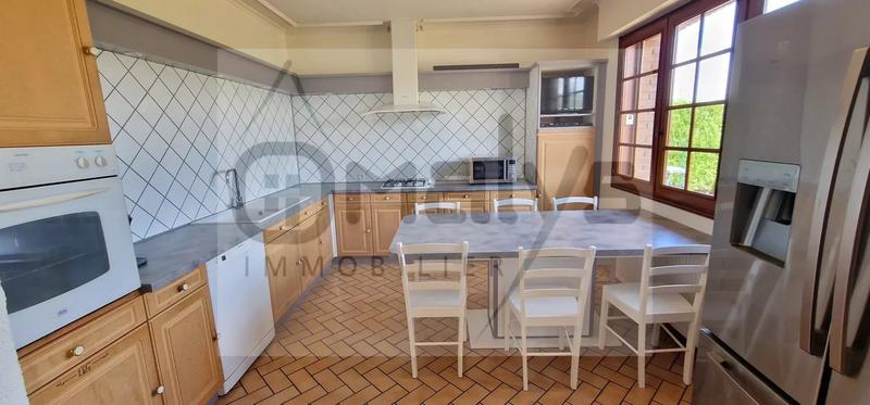 Maison - 115 m² - 6 pièces