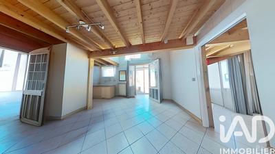 Maison - 100 m² - 5 pièces