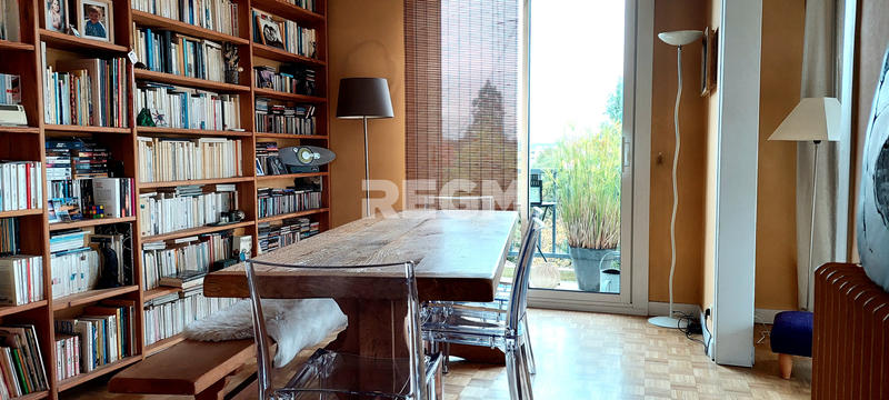 Appartement - 104 m² - 4 pièces