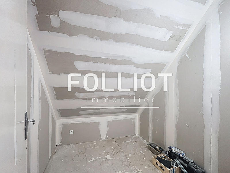 Maison - 92 m² - 4 pièces