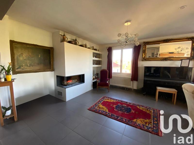 Maison - 186 m² - 8 pièces