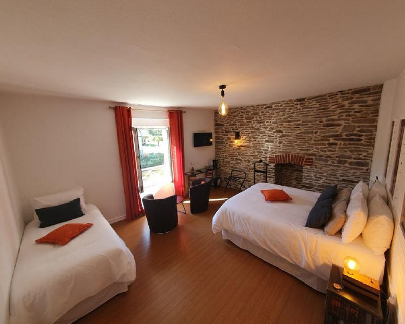 Maison - 259 m² - 12 pièces