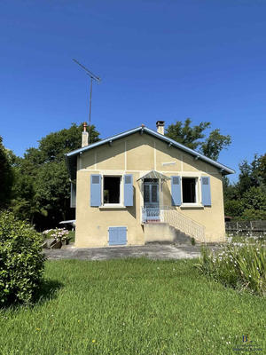 Maison traditionnelle - 130 m² - 5 pièces