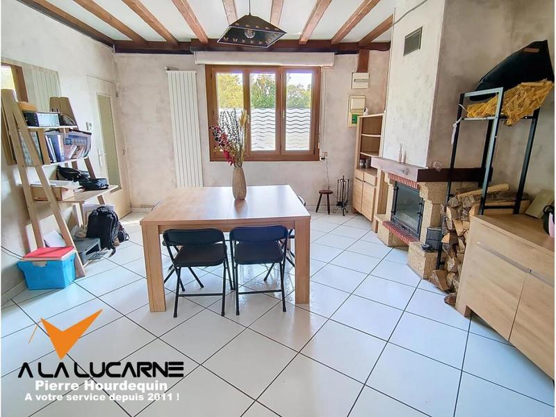Maison - 93 m² - 5 pièces