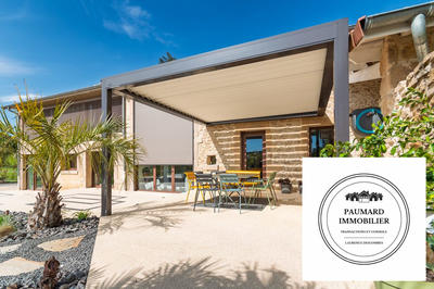 Bastide - 248 m² - 9 pièces