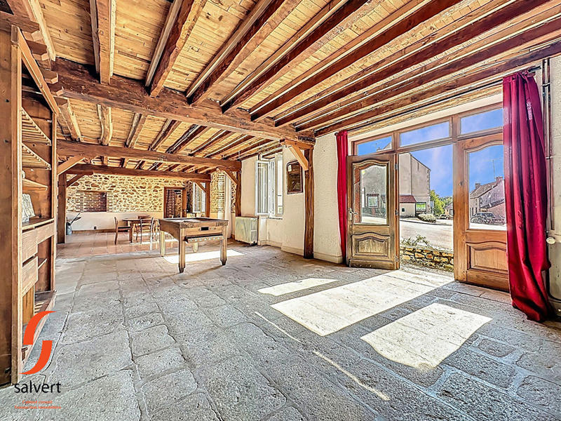 Maison - 279 m² - 8 pièces