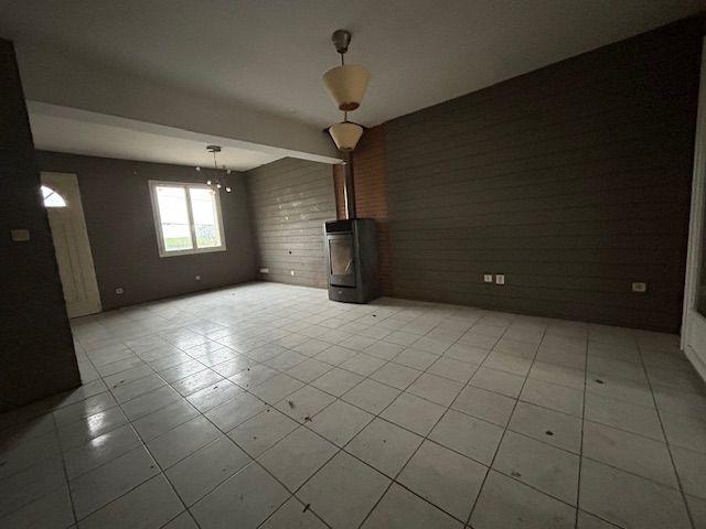 Maison - 90 m² - 3 pièces