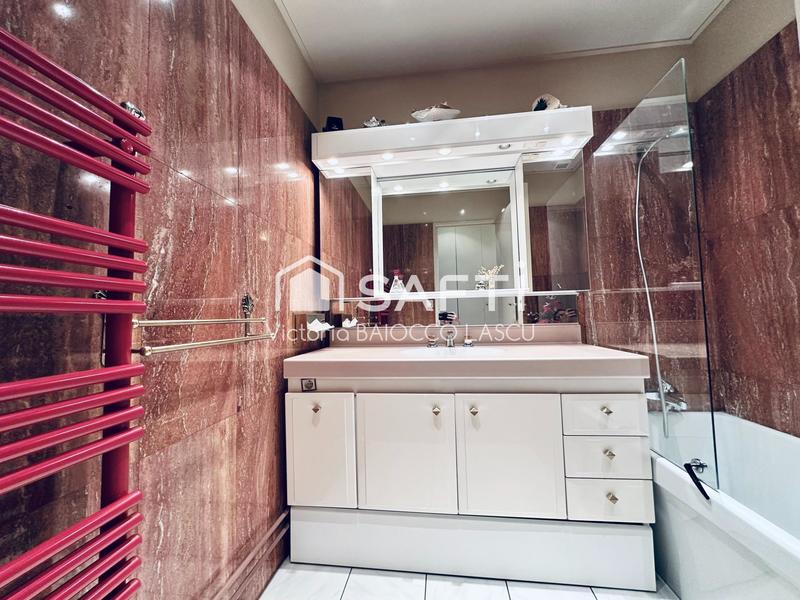 Appartement - 171 m² - 5 pièces