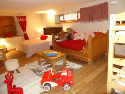 Maison - 350 m² - 11 pièces