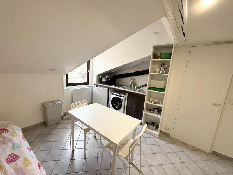 Appartement - 11 m² - 1 pièce