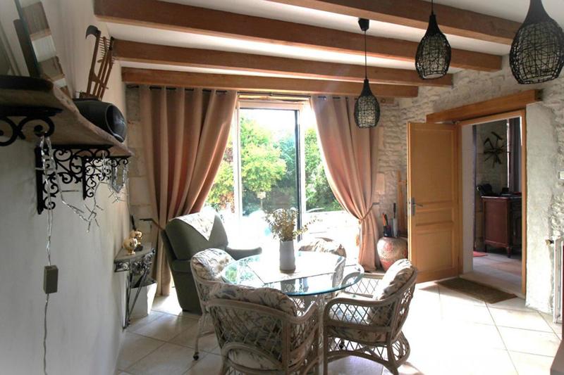 Maison - 197 m² - 10 pièces