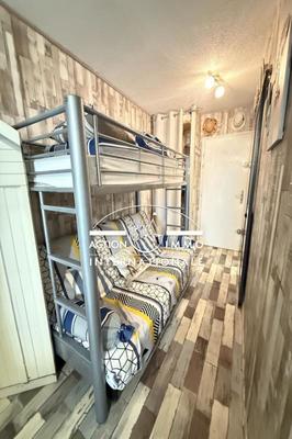 Studio - 28 m² - 1 pièce