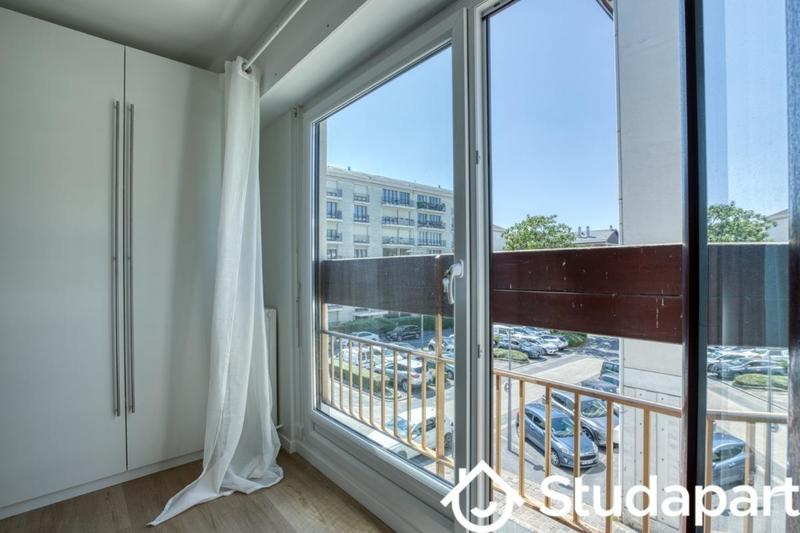 Chambre - 11 m² - 1 pièce