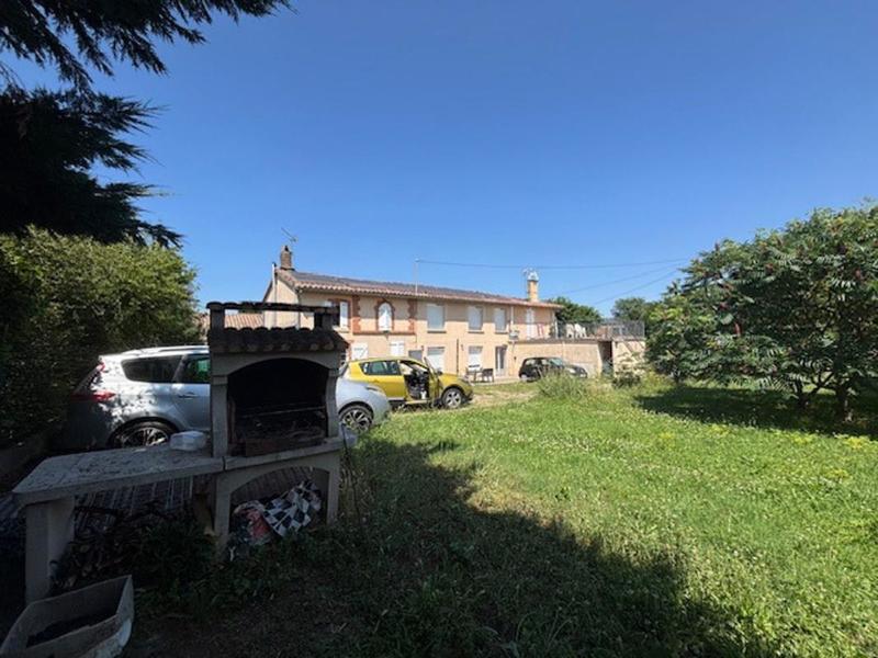 Maison - 221 m² - 9 pièces