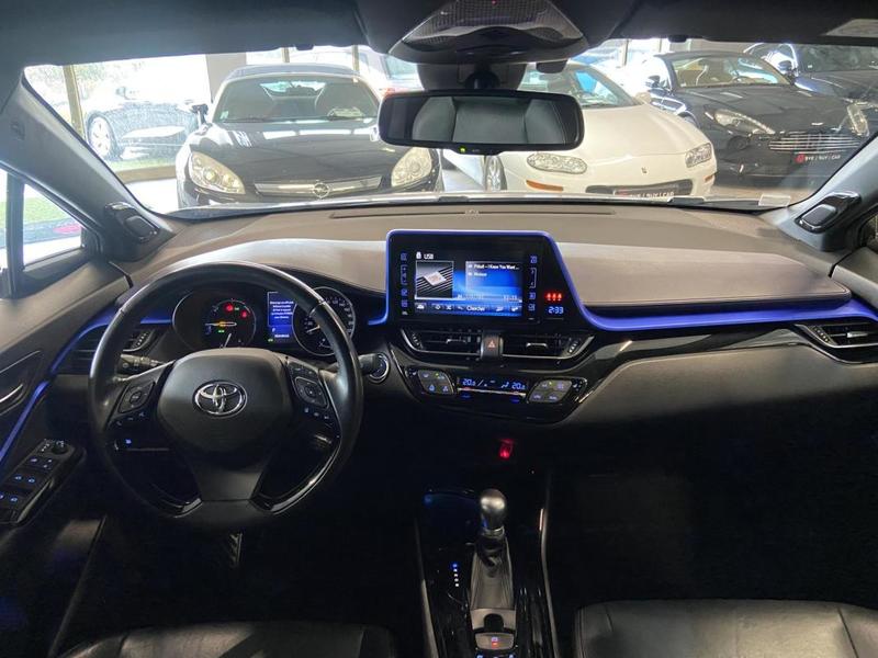 Toyota c-Hr Hybride 122h - Bv e-Cvt Graphic Phase 1 // Garantie 12 Mois
