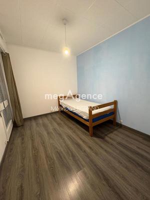 Appartement - 86 m² - 5 pièces