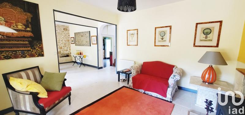 Maison - 225 m² - 9 pièces