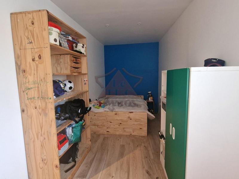 Maison - 265 m² - 10 pièces