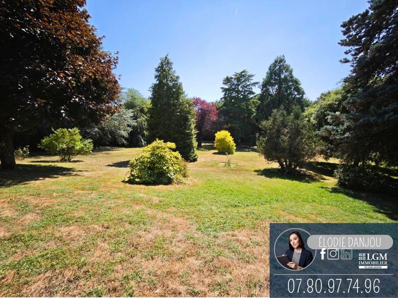 Maison - 180 m² - 6 pièces