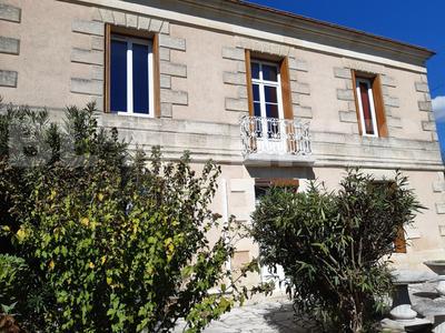 Maison bourgeoise - 205 m² - 5 pièces