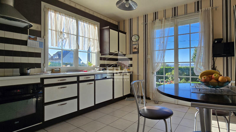 Maison - 119 m² - 6 pièces