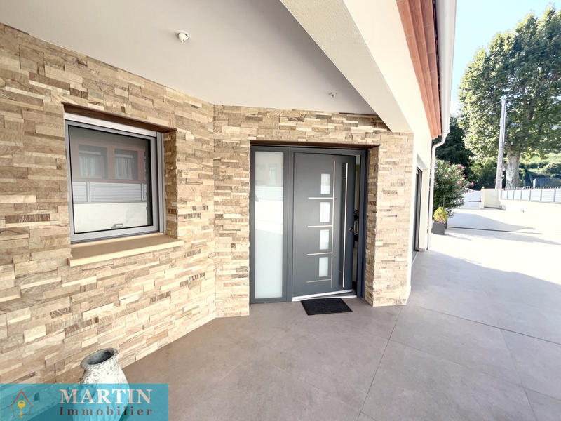 Maison - 137 m² - 4 pièces