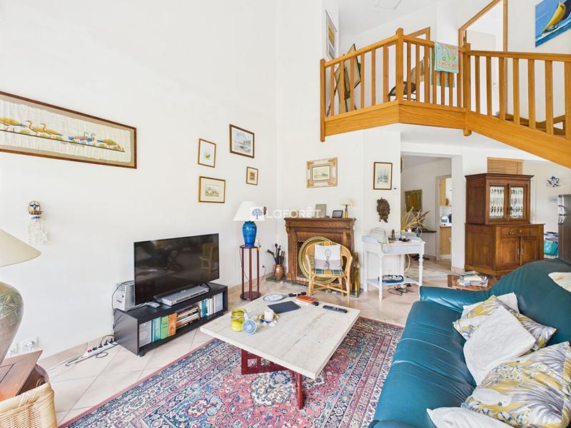 Maison contemporaine - 111 m² - 5 pièces