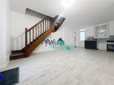 Maison - 61 m² - 4 pièces