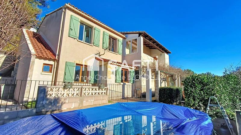 Maison - 97 m² - 5 pièces