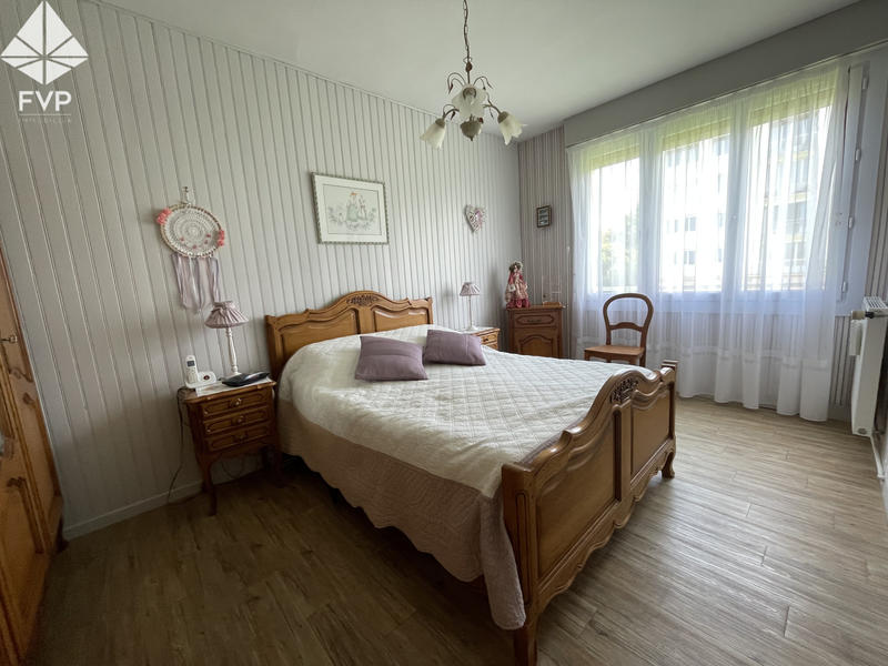 Appartement - 84 m² - 4 pièces