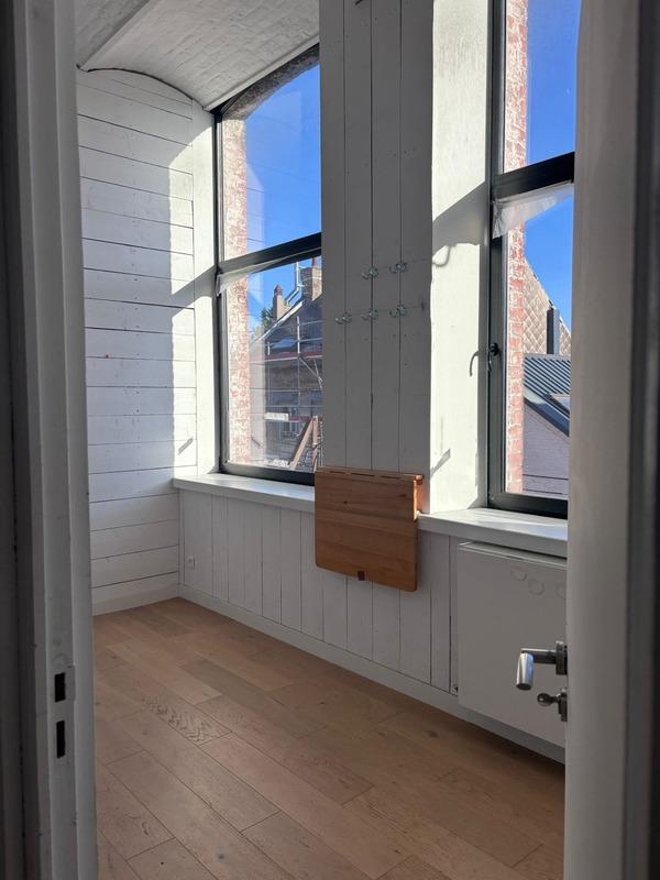 Loft - 161 m² - 5 pièces